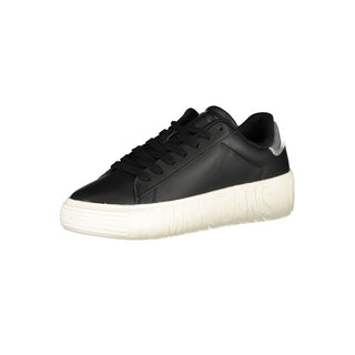 Zapatillas negras de cuero para mujer