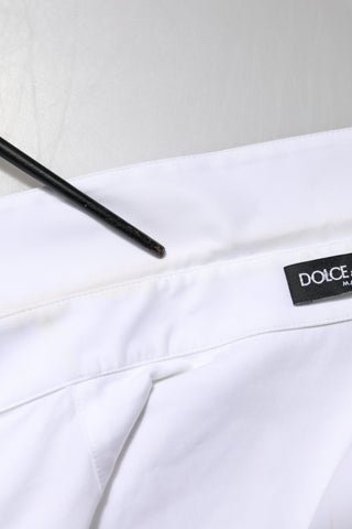 Weiße Baumwollbluse mit Kragen und langen Ärmeln
