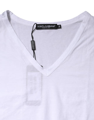 Weißes Baumwoll-T-Shirt mit kurzen Ärmeln und V-Ausschnitt