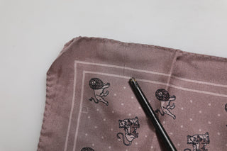 Quadratisches Foulard-Tuch mit braunem Animalprint