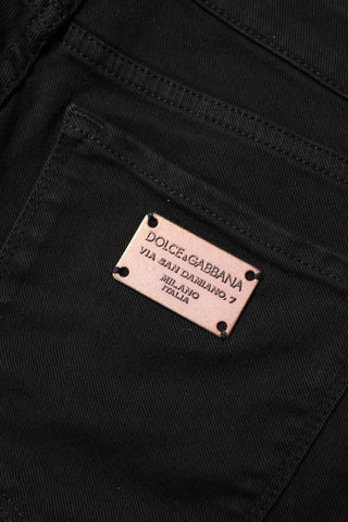 Schwarze, mittelhohe Röhrenjeans aus Baumwolle