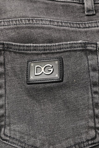 Graue Baumwoll-Herrenjeans mit Logo-Applikation