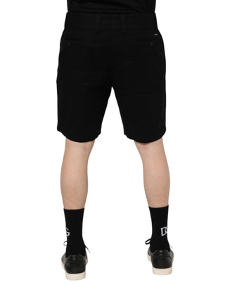 Schwarze Knie-lange Herren-Bermudashorts aus Baumwolle