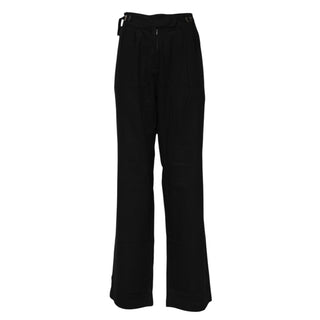 Schwarze, gerade geschnittene Hose mit hoher Taille