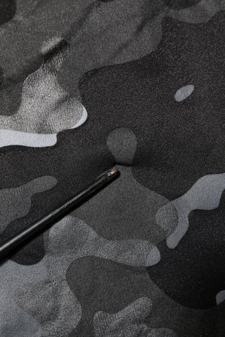 Sudadera Negra de Camuflaje