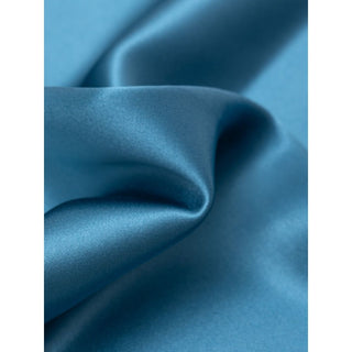 Pañuelo de bolsillo de seda azul claro
