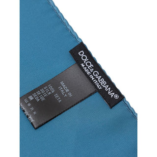 Pañuelo de bolsillo de seda azul claro