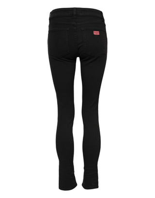 Schwarze figurbetonte Jeans aus Baumwolle mit mittelhohem Bund