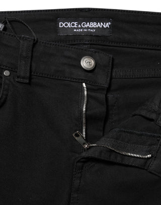 Schwarze figurbetonte Jeans aus Baumwolle mit mittelhohem Bund