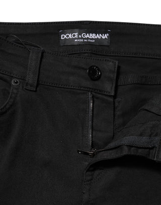 Schwarze figurbetonte Jeans aus Baumwolle mit mittelhohem Bund