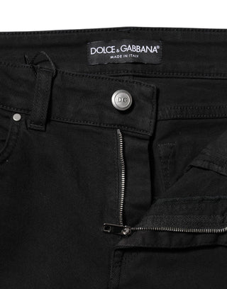 Schwarze figurbetonte Jeans aus Baumwolle mit mittelhohem Bund