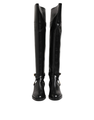 Schwarze hohe Stiefel aus Leder mit Schnallen