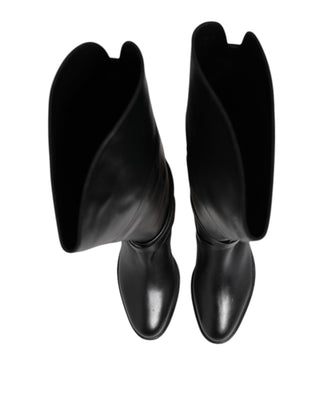 Schwarze hohe Stiefel aus Leder mit Schnallen