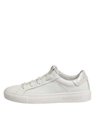 Weiße Leder-Low-Top-Schnürsneaker