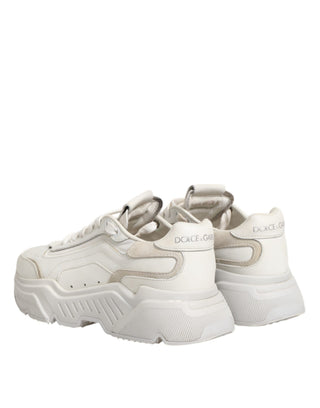 Weiße DAYMASTER Sneakers aus Kalbsleder