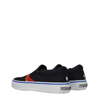 Mocasines negros de tela sin cordones