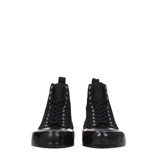 Schwarze High-Top-Sneaker aus Stoff