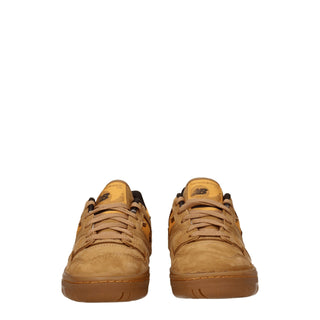 Sneaker aus braunem Leder