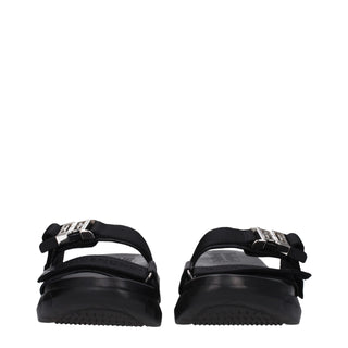 Zapatillas negras de tela