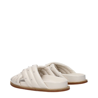 Beige Lederhausschuhe