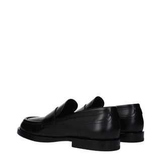 Mocasines sin cordones de cuero negro