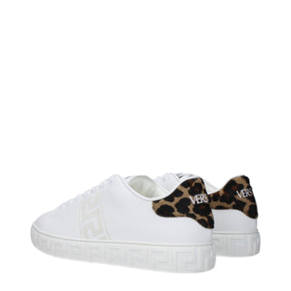 Weiße Low-Top-Sneaker aus Leder
