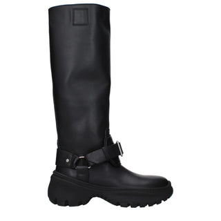 Botas de cuero negro