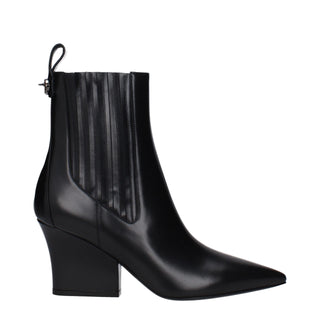 Botines de cuero negro