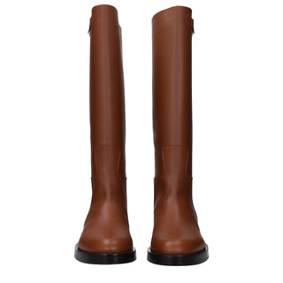 Braune Lederstiefel