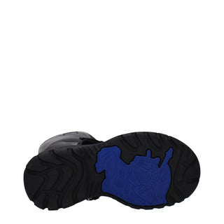 Botas de cuero negro