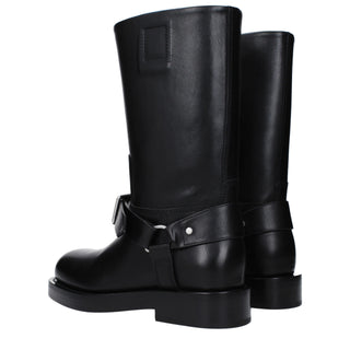 Botas de cuero negro