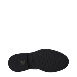 Botines de cuero negro