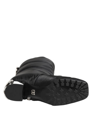 Schwarze, wattierte, wadenhohe Stiefel mit Logoabsatz