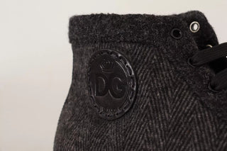 Graue legere High-Top-Sneaker aus Wolle und Baumwolle