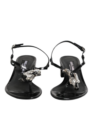 Schwarze Leder-Sandalen mit Kristall-Knöchelriemen