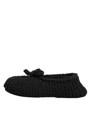 Schwarze Ballerina-Slipper aus Wolle zum Hineinschlüpfen