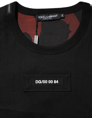 Camiseta multicolor con cuello redondo y estampado de camuflaje  