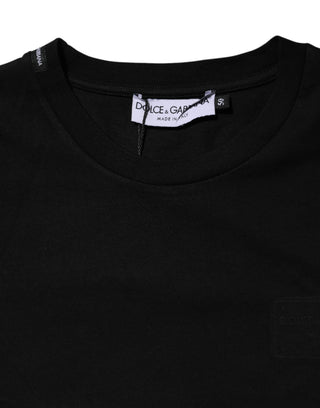 Schwarzes Baumwoll-T-Shirt mit Rundhalsausschnitt und kurzen Ärmeln