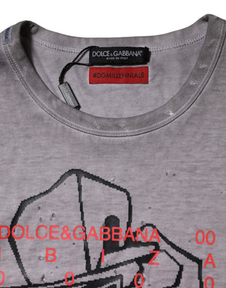 Camiseta gris de algodón con cuello redondo y estampado gráfico  