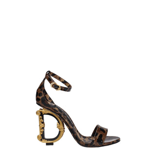 Sandalias de cuero marrón