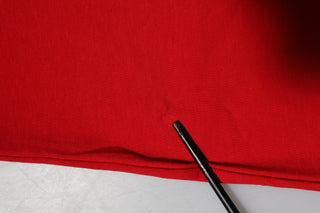 Rotes kurzärmeliges T-Shirt mit Rundhalsausschnitt aus Baumwolle