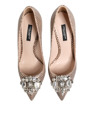 Zapatos de salón beige de cuero con cristales decorativos