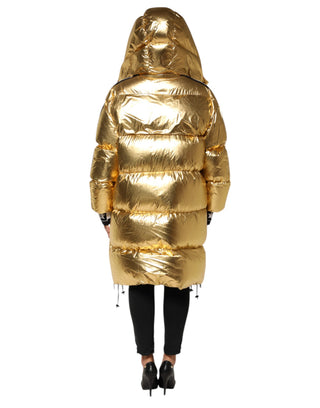 Goldfarbene Steppjacke mit Kapuze und durchgehendem Reißverschluss