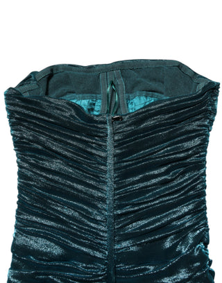 Vestido ajustado sin tirantes de satén de seda verde