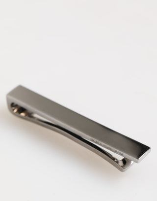 Barra para corbata de accesorio masculino con logo de latón tono plata