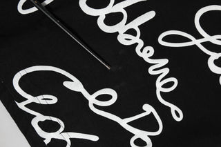 Schwarzes Baumwoll-T-Shirt mit Rundhalsausschnitt und Logodruck