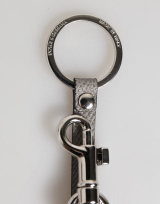Schlüsselanhänger aus grauem Leder mit Logo und Metallring für Herren