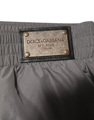 Pantalones cortos de playa con cinturilla elástica de nylon gris claro