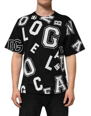 Schwarzes T-Shirt mit Buchstabenprint und kurzen Ärmeln aus Baumwolle