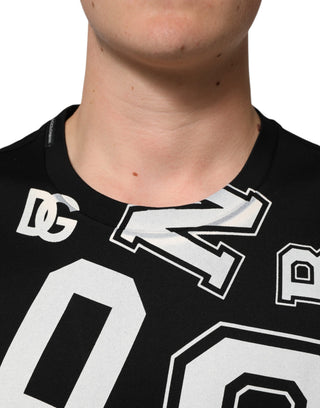 Schwarzes T-Shirt mit Buchstabenprint und kurzen Ärmeln aus Baumwolle